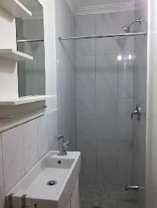 Private rooms with private bathroom - Photo 7