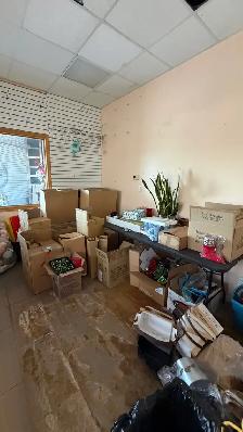 FLOWER SHOP LIQUIDATION SALE – EVERYTHING MUST GO - Photo 2