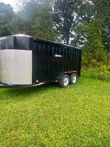 Custom round, bailing, cutting and wrapping and livestock trucki - Photo 5