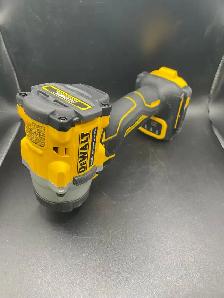 Dewalt DCF921 Compact 1/2" Impact