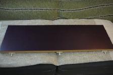 TABLE    rallonge et 4 CHAISES en bois solide . - Photo 5