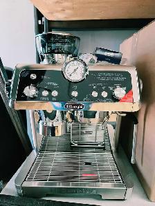 Machine à espresso De'Longhi La Specialista