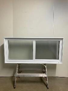 10911CP Fenêtre Coulissante PVC Verre givre 57 1/4 x 25 3/4