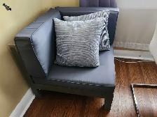 Corner lounge chair