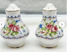 Royal Albert Petit Point China, many service pieces - Photo 2
