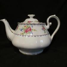 Royal Albert Petit Point China, many service pieces - Photo 4