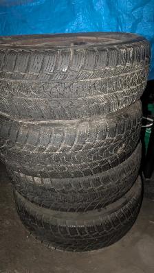 Pneu d'hiver LT245/75R16 M S avec jantes - Photo 3