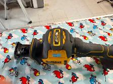DEWALT 20V MAX ATOMIC Brushless Recip Saw DCS369 (#3111) - Photo 2