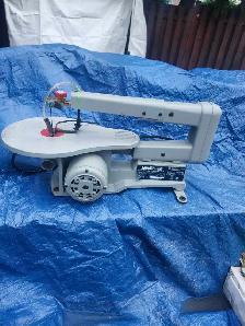 Scroll Saw - Photo 2