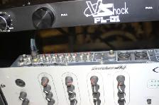American DJ Q-3433 Mixing Console - Photo 3