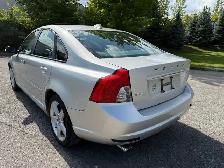 2011 Volvo S40 2011 VOLVO S40 , AUTOMATIQUE  , 4 CYLINDRES  , TO - Photo 2