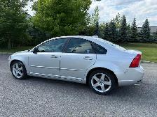 2011 Volvo S40 2011 VOLVO S40 , AUTOMATIQUE  , 4 CYLINDRES  , TO - Photo 5