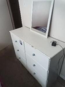 FURNISHED ROOM FOR RENT - Photo 2