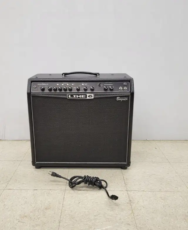 (B1521) Line6 Spidervalue112 Amplifier