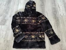 Lightweight and soft faux fur jacket size M