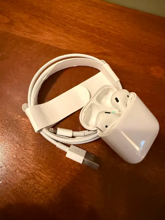 Apple AirPods 2