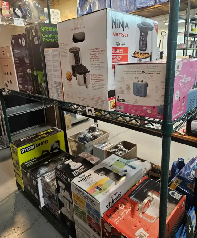 SMEG-TOOLS-LEGO BRAND NEW MERCHANDISE ONLINE AUCTION AUGUST 27th