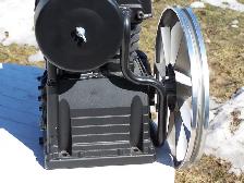 WANTED AIR COMP. PUMP AS IS - Photo 3