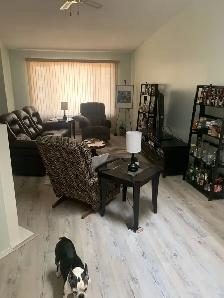 Fully Furnished Rental - Photo 2