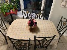 Dining Table for Sale! NEED GONE ASAP