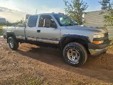 2001 Chevrolet Silverado 2500HD LB7 Duramax Diesel 2WD - Photo 2