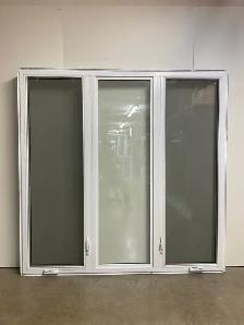 10931BP Fenêtre Battant PVC Blanc Salle de montre  72 1/2 x 71 3 - Photo 2