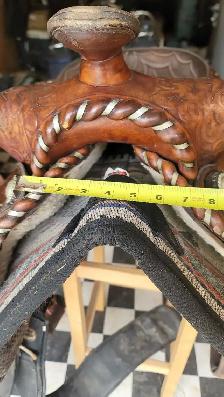 Western Saddle - Photo 2