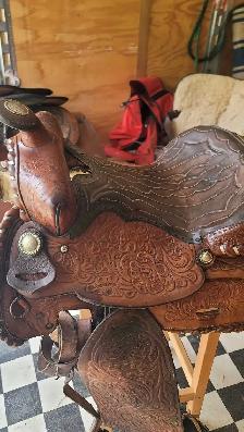 Western Saddle - Photo 5