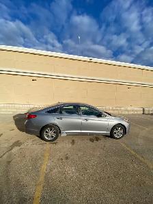 Hyundai Sonata - Photo 3