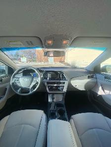Hyundai Sonata - Photo 5