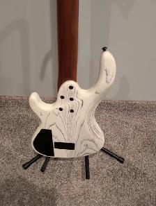 Tribe Avalanche 4 string bass guitar - Photo 7