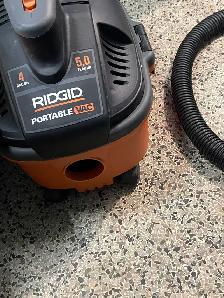RIDGID 4 Gallon Portable Wet/Dry Vac - Photo 3