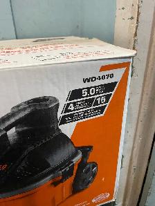 RIDGID 4 Gallon Portable Wet/Dry Vac - Photo 5