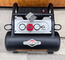 Briggs&Stratton 3 Gal 155 PSI Portable Air Compressor 074033-00