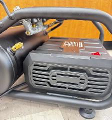 Briggs&Stratton 3 Gal 155 PSI Portable Air Compressor 074033-00 - Photo 5