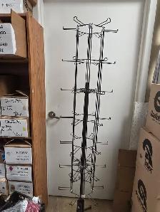 42 - PEG SPINNER  - GREAT FOR FOIL PACKAGES