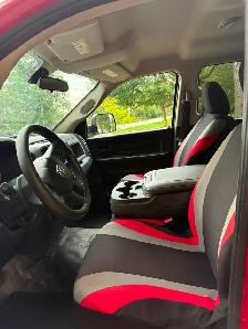 2014 Dodge Ram 1500 5.7 litre Hemi 4x4 - Photo 4