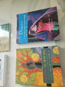ECE essential books (9) - Photo 5