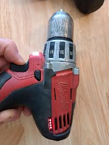 Milwaukee M12 Drill and impact driver - Photo 2