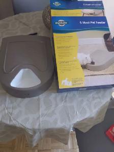 distributeur de nourriture pour chiens et chats - Photo 3