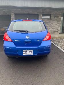 Nissan Versa 2009 - Photo 2