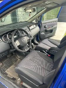 Nissan Versa 2009 - Photo 4