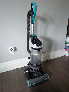 Bissell Cleanview Corded Vacuum Cleaner For Sale - Photo 3