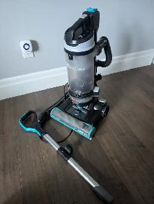 Bissell Cleanview Corded Vacuum Cleaner For Sale - Photo 6