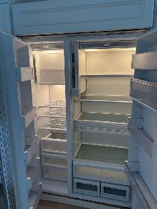 Subzero fridge/freezer - Photo 2