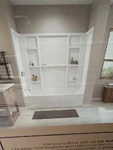 Vinyl Bathtub - Photo 2