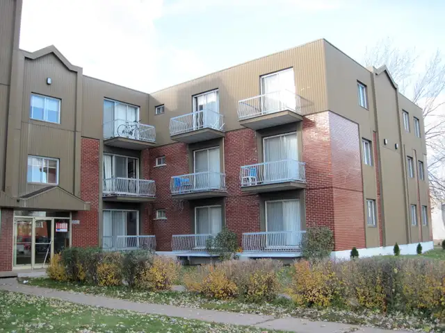 LOGEMENT A LOUER – POINTE AUX TREMBLES – SUPERBE 3 ½