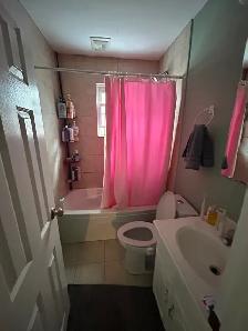 1 bedroom for rent in house of 5 near McMaster - Photo 4
