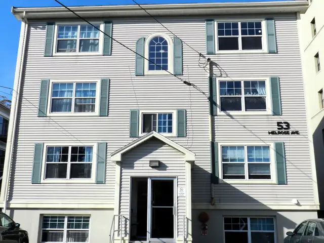 MODERN APARTMENT LIVING IN FAIRVIEW - ONE BEDROOM APARTMENT