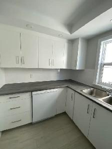 MODERN APARTMENT LIVING IN FAIRVIEW - ONE BEDROOM APARTMENT - Photo 3